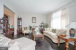 43 Lexington Cir, Marlton, NJ 08053 - Photo 5
