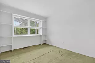 210 Burnam Wood Dr, Mount Laurel, NJ 08054 - Photo 37