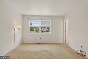 210 Burnam Wood Dr, Mount Laurel, NJ 08054 - Photo 27