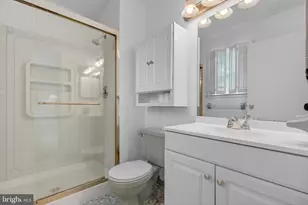 210 Burnam Wood Dr, Mount Laurel, NJ 08054 - Photo 29