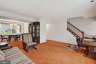 210 Burnam Wood Dr, Mount Laurel, NJ 08054 - Photo 7