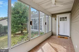 114 Gramercy Pl, Southampton, NJ 08088 - Photo 3
