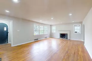 345 Broad St, Mount Holly, NJ 08060 - Photo 5