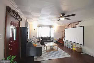 54 Warren St, Beverly, NJ 08010 - Photo 3
