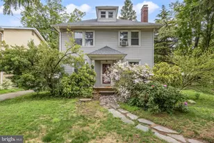 54 Warren St, Beverly, NJ 08010 - Photo 1