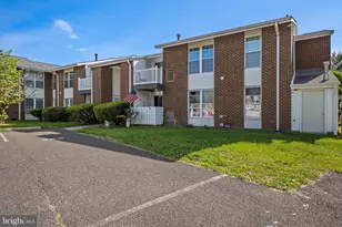 275 Green St, Beverly, NJ 08010 - Photo 1