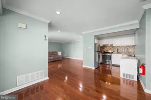 275 Green St, Beverly, NJ 08010 - Photo 9