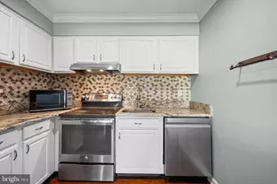 275 Green St, Beverly, NJ 08010 - Photo 11