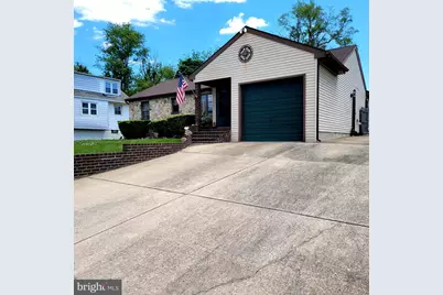 28 E Mill Road, Maple Shade, NJ 08052 - Photo 3