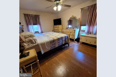 28 E Mill Road, Maple Shade, NJ 08052 - Photo 17