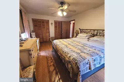 28 E Mill Road, Maple Shade, NJ 08052 - Photo 19