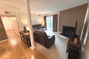 25 S Church Rd, Maple Shade, NJ 08052 - Photo 9