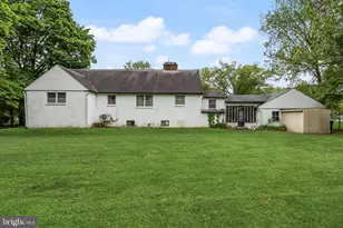 421 Irving St, Moorestown, NJ 08057 - Photo 5