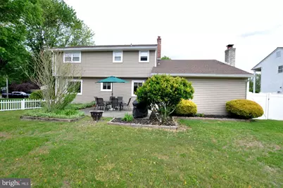 102 Holiday Court, Mount Laurel, NJ 08054 - Photo 13