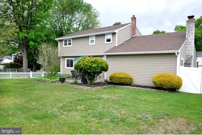 102 Holiday Court, Mount Laurel, NJ 08054 - Photo 15