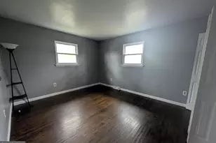 126 Juniper Ave, Browns Mills, NJ 08015 - Photo 9