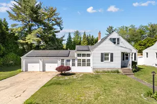 4 Virginia Ave, Palmyra, NJ 08065 - Photo 1