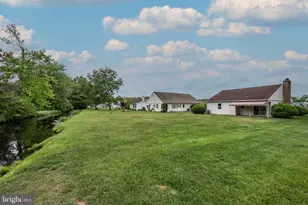 130 Dorchester Dr, Southampton, NJ 08088 - Photo 37