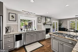 41 Pontiac Dr, Medford, NJ 08055 - Photo 21