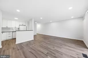 203 Woodhollow Dr, Marlton, NJ 08053 - Photo 5