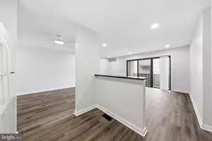 203 Woodhollow Dr, Marlton, NJ 08053 - Photo 9