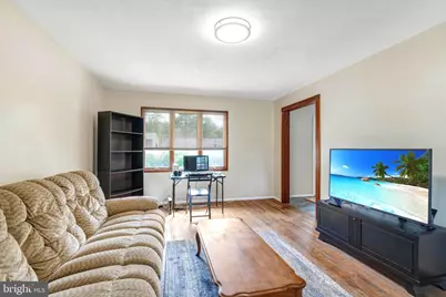 53 Holly Boulevard, Southampton, NJ 08088 - Photo 3