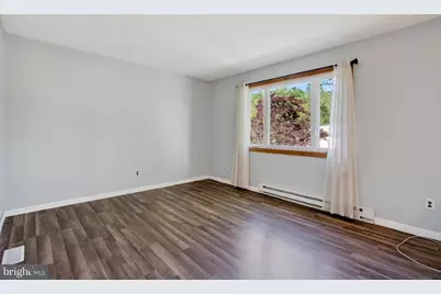 12 W Shore Drive, Southampton, NJ 08088 - Photo 11