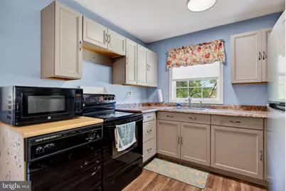 12 W Shore Drive, Southampton, NJ 08088 - Photo 3