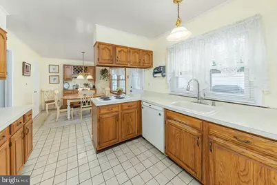 99 Somerset Drive, Willingboro, NJ 08046 - Photo 9
