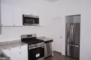 132 4th Ave, Florence, NJ 08554 - Photo 5