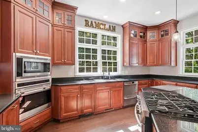 810 Joshua Court, Moorestown, NJ 08057 - Photo 11