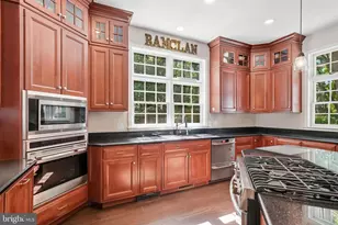 810 Joshua Ct, Moorestown, NJ 08057 - Photo 11