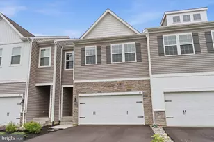 44 Marion Ave, Bordentown, NJ 08505 - Photo 3
