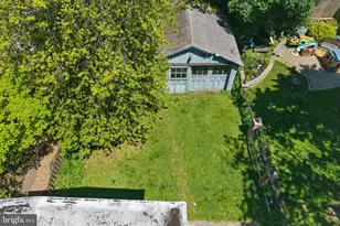 105 Prince St, Bordentown, NJ 08505 - Photo 43
