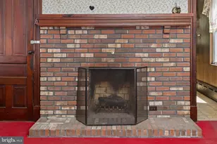105 Prince St, Bordentown, NJ 08505 - Photo 17