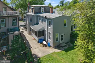 105 Prince St, Bordentown, NJ 08505 - Photo 37