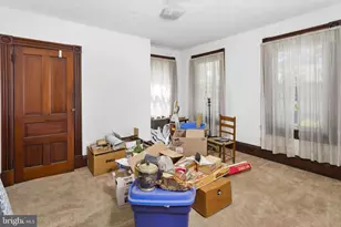 105 Prince St, Bordentown, NJ 08505 - Photo 29