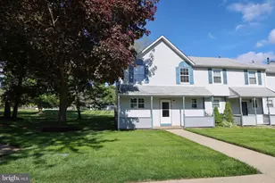 7 Adam Ct, Mount Holly, NJ 08060 - Photo 5