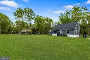 5 Carter Dr, Southampton, NJ 08088 - Photo 3