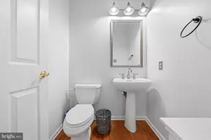 23 Huntington Dr, Burlington, NJ 08016 - Photo 21
