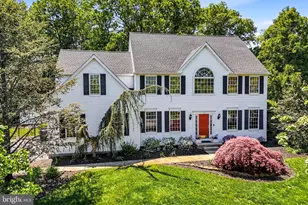 23 Huntington Dr, Burlington, NJ 08016 - Photo 1