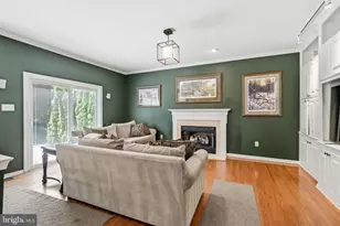 23 Huntington Dr, Burlington, NJ 08016 - Photo 15