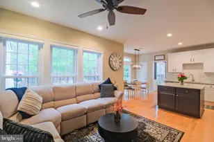7 Westford Dr, Medford, NJ 08055 - Photo 3