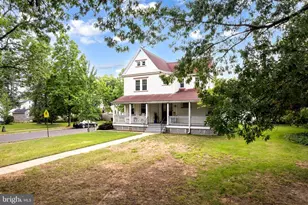 404 Fulton St, Riverton, NJ 08077 - Photo 3