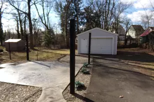 9 Pear Ave, Browns Mills, NJ 08015 - Photo 3