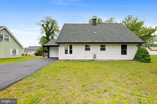 37 Blackwell Ln, Willingboro, NJ 08046 - Photo 27