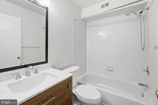 169 Bradford Ct, Mount Laurel, NJ 08054 - Photo 23