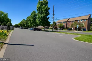 343 Penn St, Burlington, NJ 08016 - Photo 23