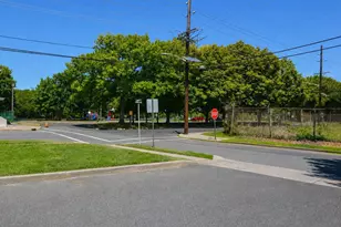 343 Penn St, Burlington, NJ 08016 - Photo 21