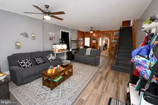 343 Penn St, Burlington, NJ 08016 - Photo 3